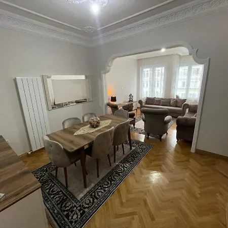 Apartment Halaskargazi Sisli Ultraluks Daire *